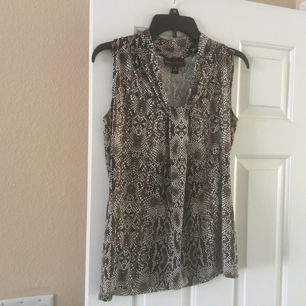 Dana Buchman animal print top